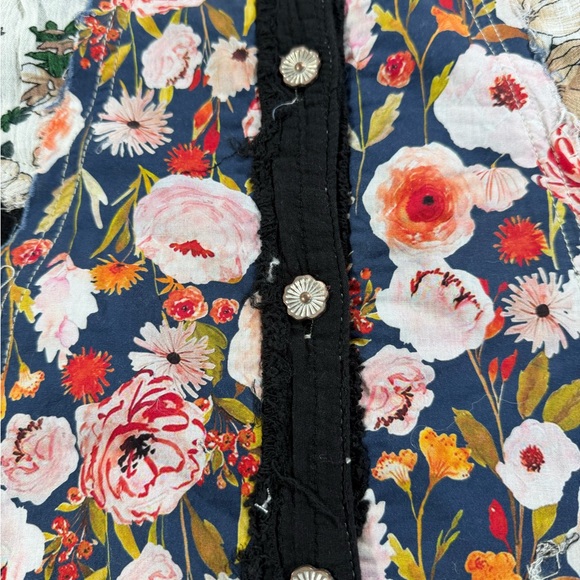 POL Black Floral Patchwork Utility Jacket - Picture 11 of 16